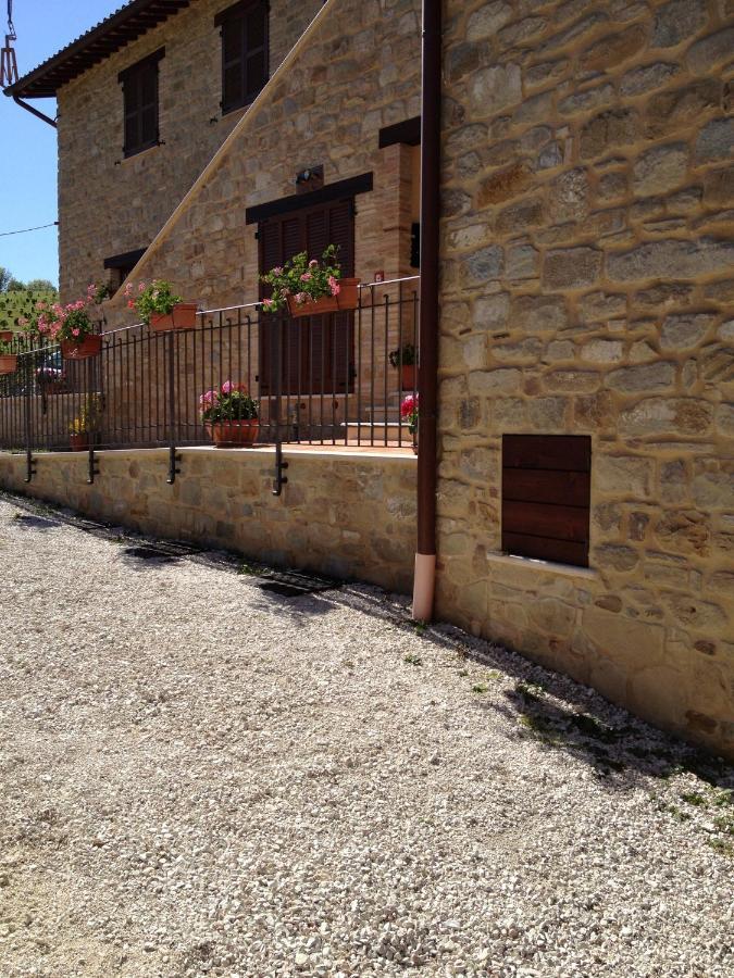La Collina Dei Ciliegi Villa Camerino Luaran gambar