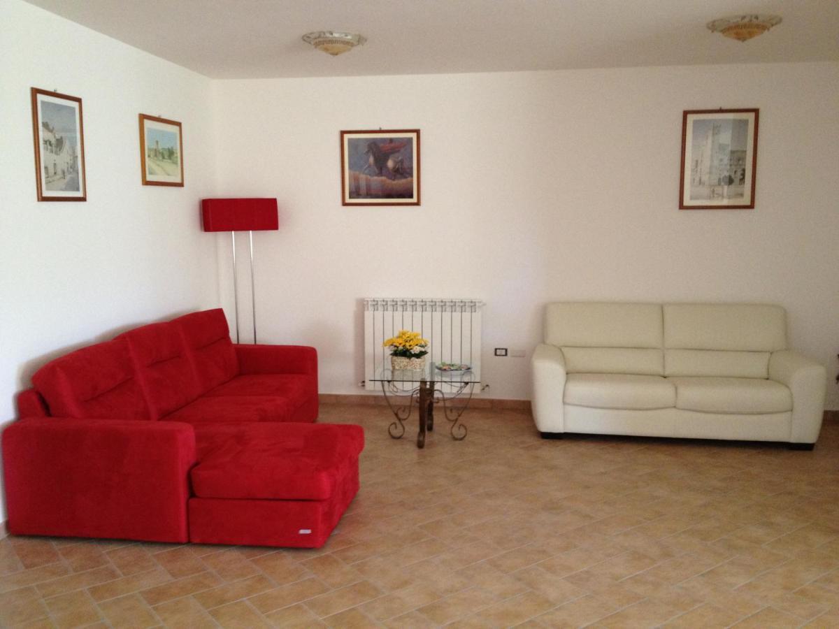 La Collina Dei Ciliegi Villa Camerino Luaran gambar